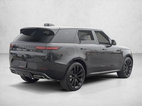 New 2026 Land Rover Range Rover Sport SE AWD/4WD image 2