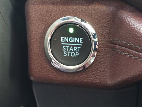 Used 2024 Ford Expedition Max Limited image 23