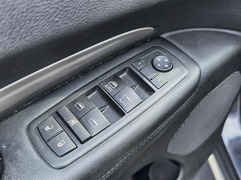 Used 2013 Dodge Durango SXT AWD/4WD image 11