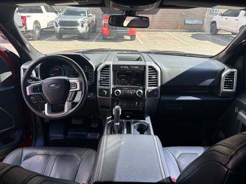 Used 2015 Ford F150 Platinum w/ Equipment Group 701A Luxury image 26