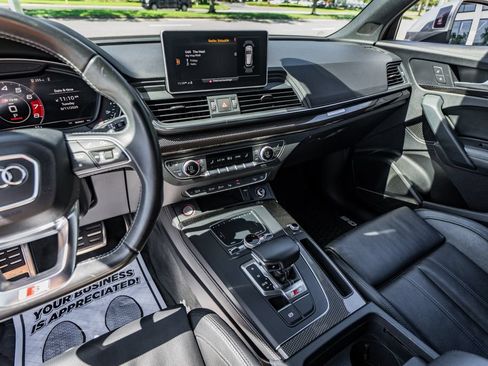 Used 2019 Audi SQ5 Prestige w/ Prestige Package AWD/4WD image 27