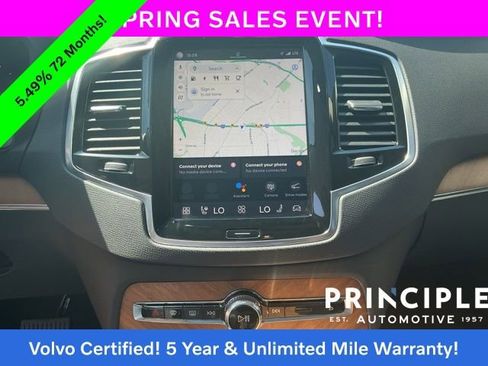 Certified 2024 Volvo XC90 T8 Plus AWD/4WD image 19