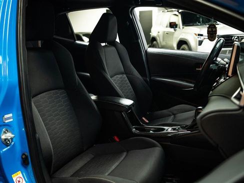 Used 2020 Toyota Corolla SE w/ Carpet Mat Package FWD image 14