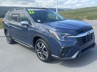 Used 2023 Subaru Ascent Limited w/ Technology Package AWD/4WD video 1