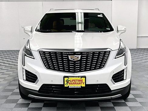 Used 2023 Cadillac XT5 Premium Luxury image 3
