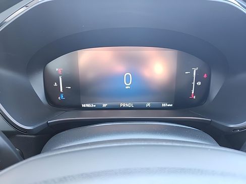 Certified 2025 Ford Escape ST-Line image 17