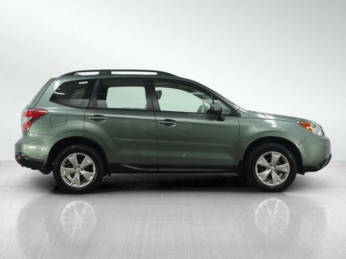 Used 2016 Subaru Forester 2.5i Premium w/ All-Weather Package image 6