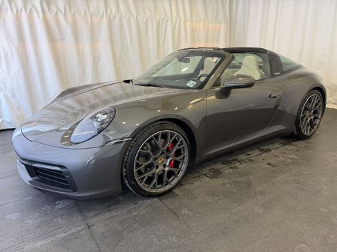 Certified 2024 Porsche 911 Targa 4S image 10