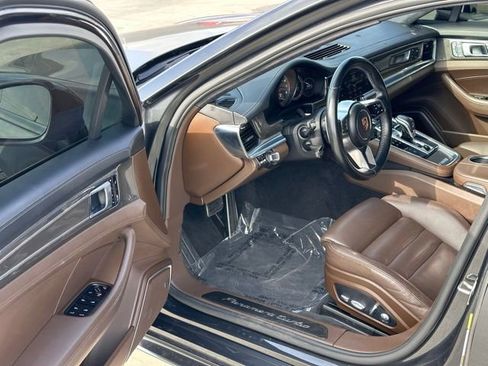 Used 2017 Porsche Panamera Turbo w/ Sport Package AWD/4WD image 7