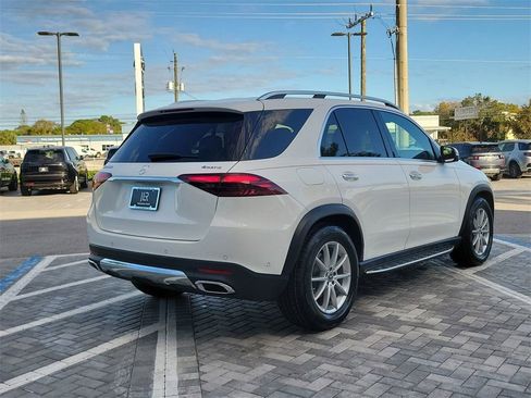 Used 2024 Mercedes-Benz GLE 350 4MATIC image 5