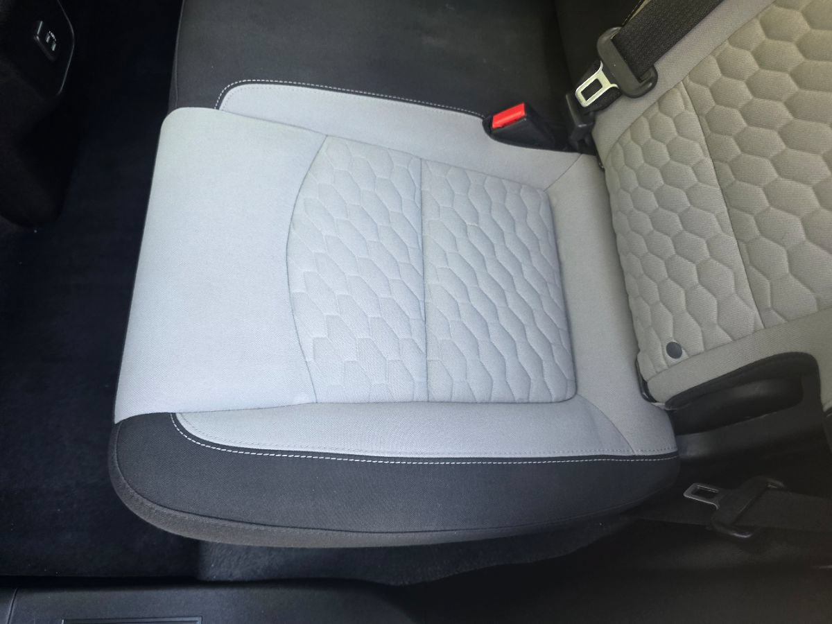 Used 2020 Chevrolet Equinox LS FWD image 27