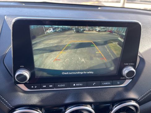 Certified 2023 Nissan Sentra SV image 15