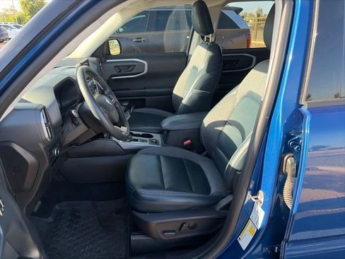 Used 2024 Ford Bronco Sport Outer Banks w/ Tech Package AWD/4WD image 3