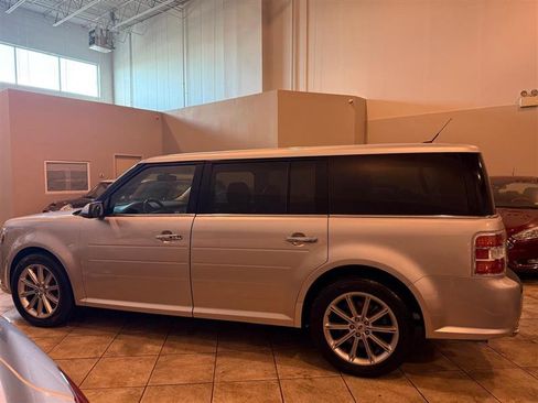 Used 2019 Ford Flex Limited image 8
