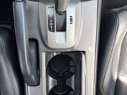 Used 2010 Honda Accord EX-L image 19
