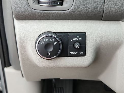 Used 2017 Buick Enclave Premium w/ Experience Buick Package image 28