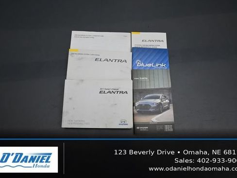 Used 2017 Hyundai Elantra Limited w/ Limited Ultimate Package 09 FWD image 42