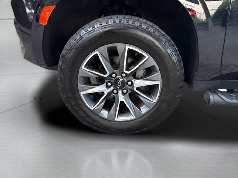 Used 2022 Chevrolet Tahoe Z71 AWD/4WD image 4