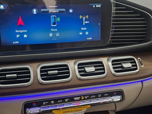 New 2026 Mercedes-Benz GLS 450 4MATIC image 15