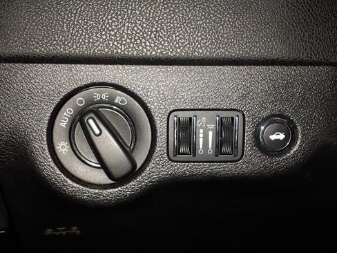 Used 2023 Dodge Charger GT image 25