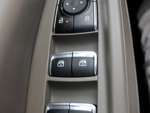 New 2026 Kia Carnival EX image 23