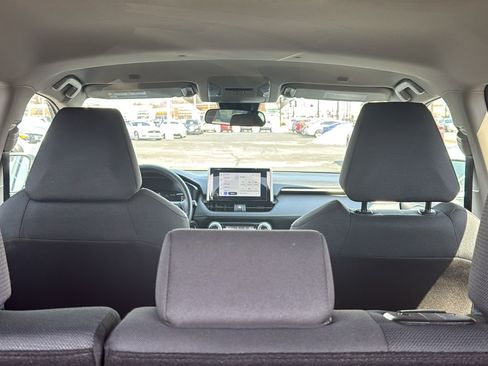 Certified 2025 Toyota RAV4 XLE image 21