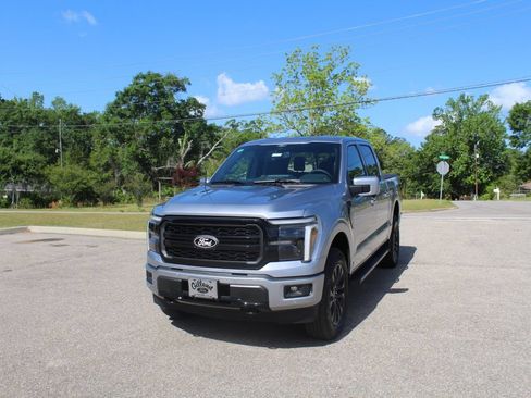 New 2026 Ford F150 Lariat w/ Equipment Group 501A Mid AWD/4WD image 8