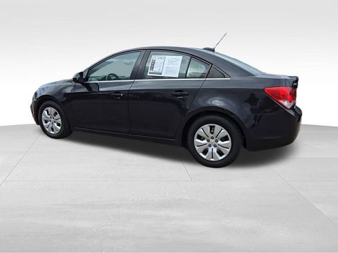 Used 2015 Chevrolet Cruze LT image 6
