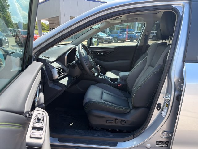 Certified 2024 Subaru Outback Onyx Edition XT AWD/4WD image 9