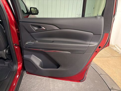 New 2026 Chevrolet Traverse LT w/ Driver Confidence Package image 18