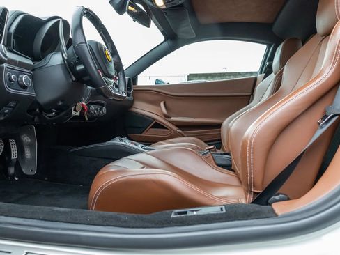 Used 2015 Ferrari 458 Italia Coupe image 35