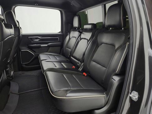 Used 2019 RAM 1500 Laramie RWD image 15