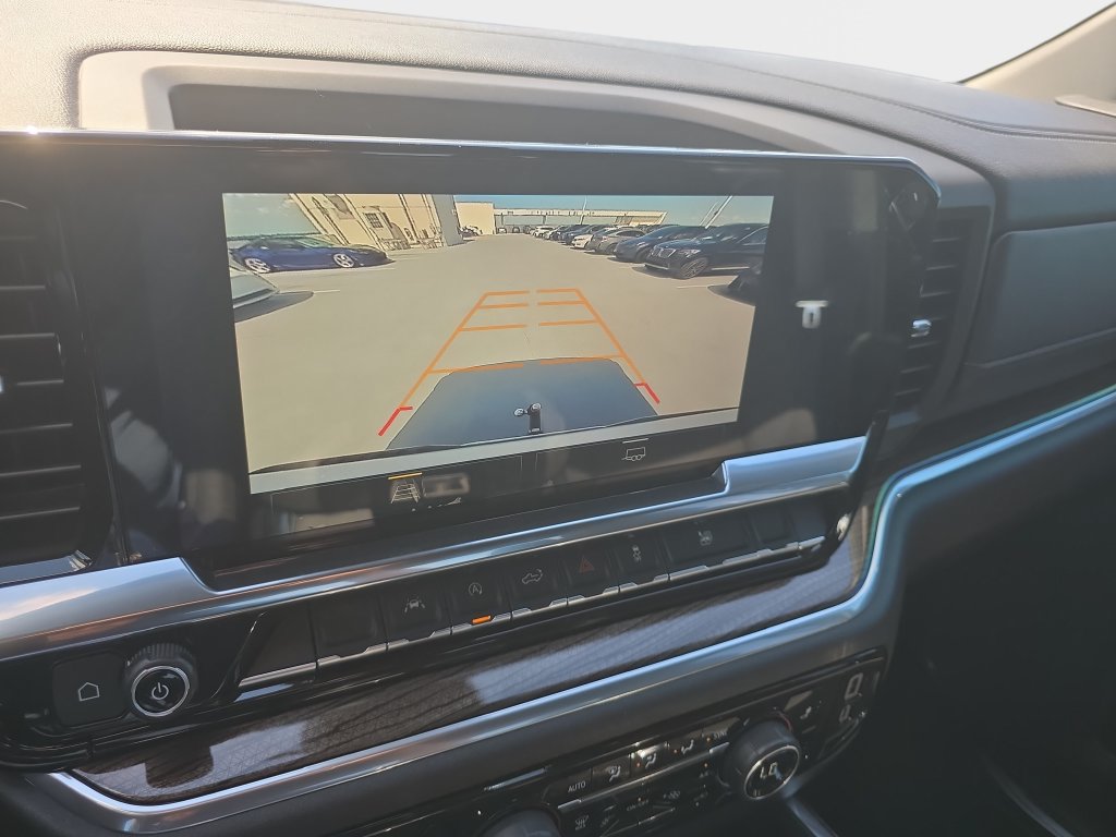 Used 2025 Chevrolet Silverado 1500 LT RWD image 18