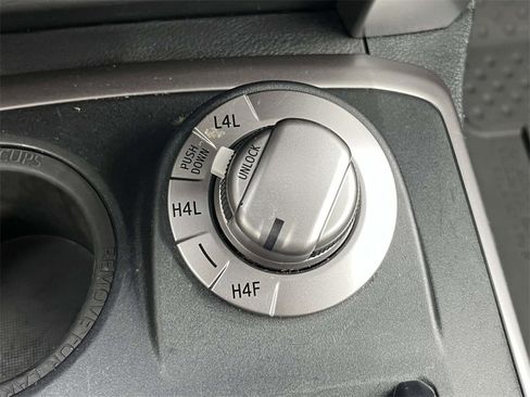 Used 2023 Toyota 4Runner Limited image 27