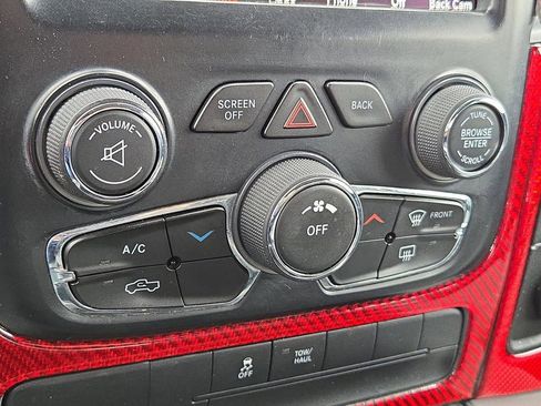 Used 2019 RAM 1500 Tradesman w/ Chrome Plus Package image 15