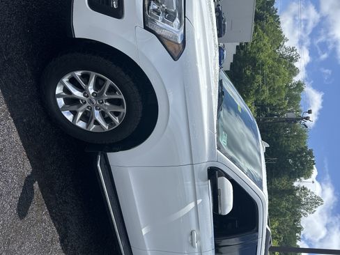 Used 2021 Ford Expedition XLT AWD/4WD image 11