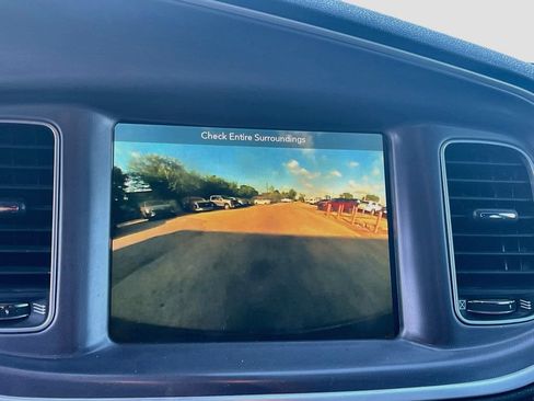 Used 2019 Dodge Charger Scat Pack RWD image 13