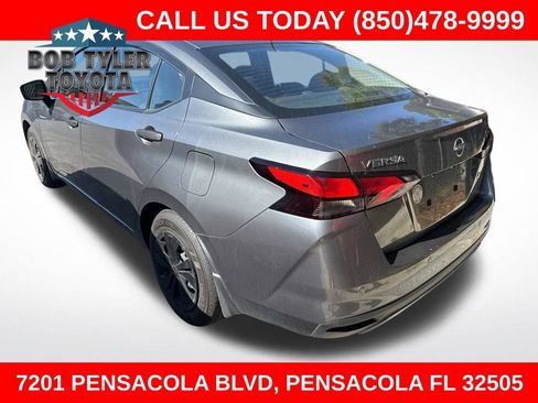 Used 2024 Nissan Versa S image 1