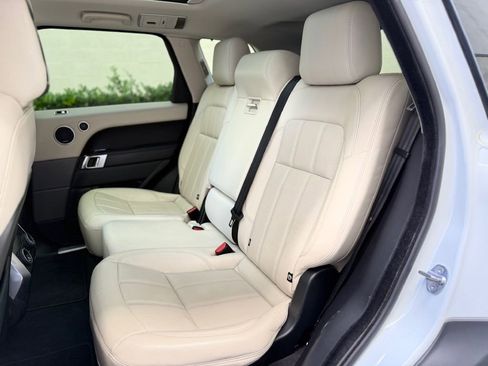 Used 2019 Land Rover Range Rover Sport Supercharged image 17