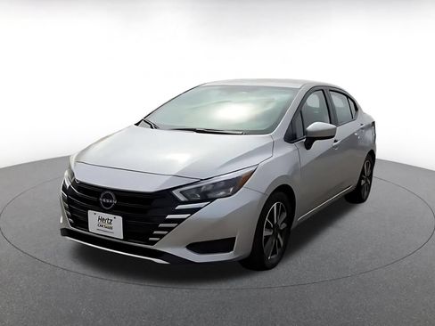 Used 2025 Nissan Versa SV FWD image 7