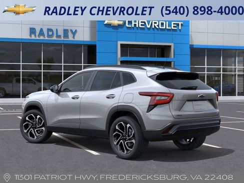 New 2026 Chevrolet Trax RS w/ Driver Confidence Package image 3