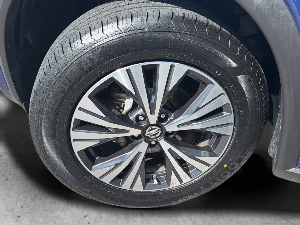 Used 2021 Nissan Rogue SV AWD/4WD image 54