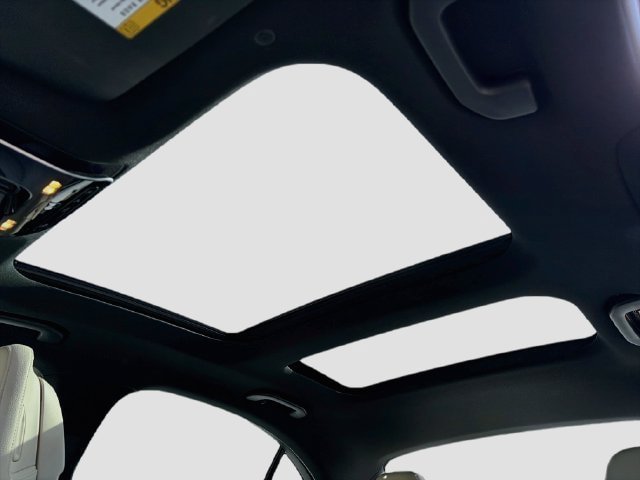 Certified 2023 Mercedes-Benz C 300 4MATIC Sedan image 12