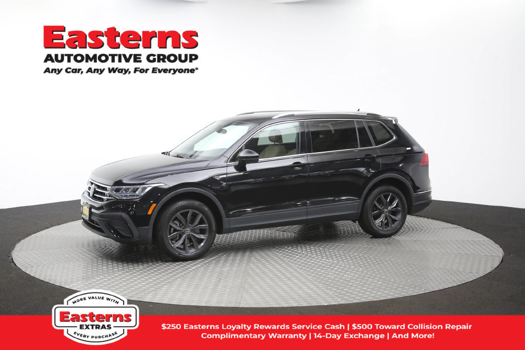 Used 2023 Volkswagen Tiguan SE AWD/4WD image 59