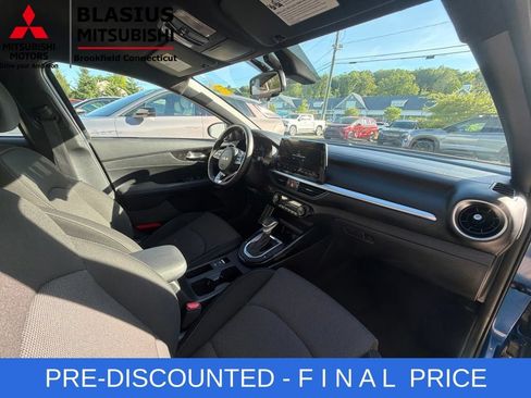 Used 2024 Kia Forte GT-Line FWD image 32
