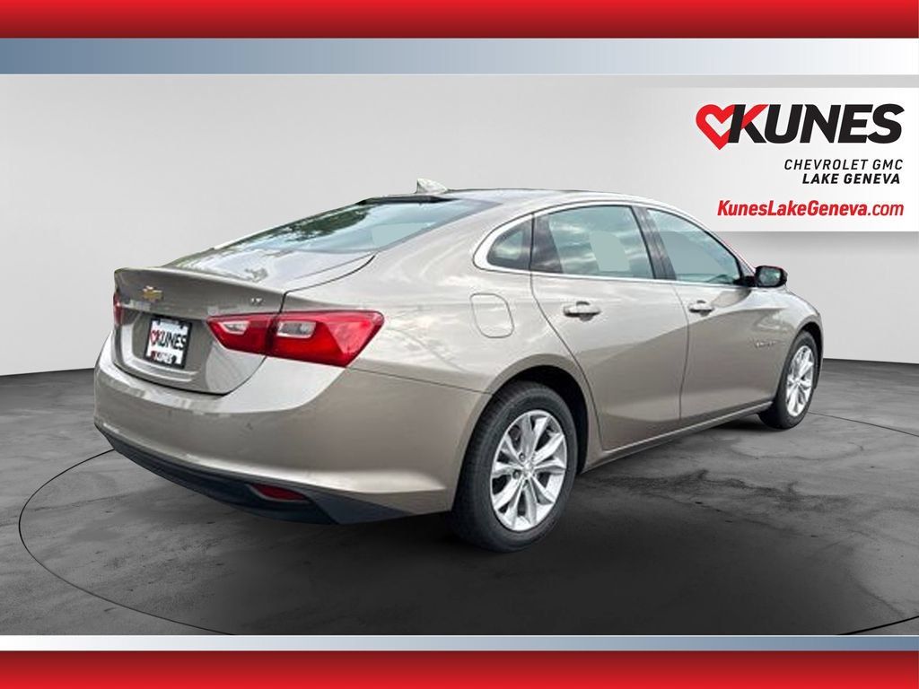 Used 2025 Chevrolet Malibu LT FWD image 5