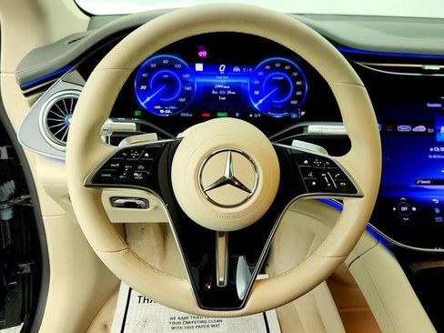 Used 2023 Mercedes-Benz EQS 580 4MATIC Sedan image 13