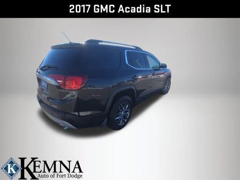 Used 2017 GMC Acadia SLT image 9