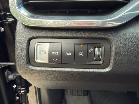 Used 2026 GMC Acadia Denali w/ Super Cruise Package AWD/4WD image 12