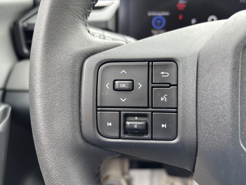 Used 2026 Toyota RAV4 XLE Premium AWD/4WD image 19